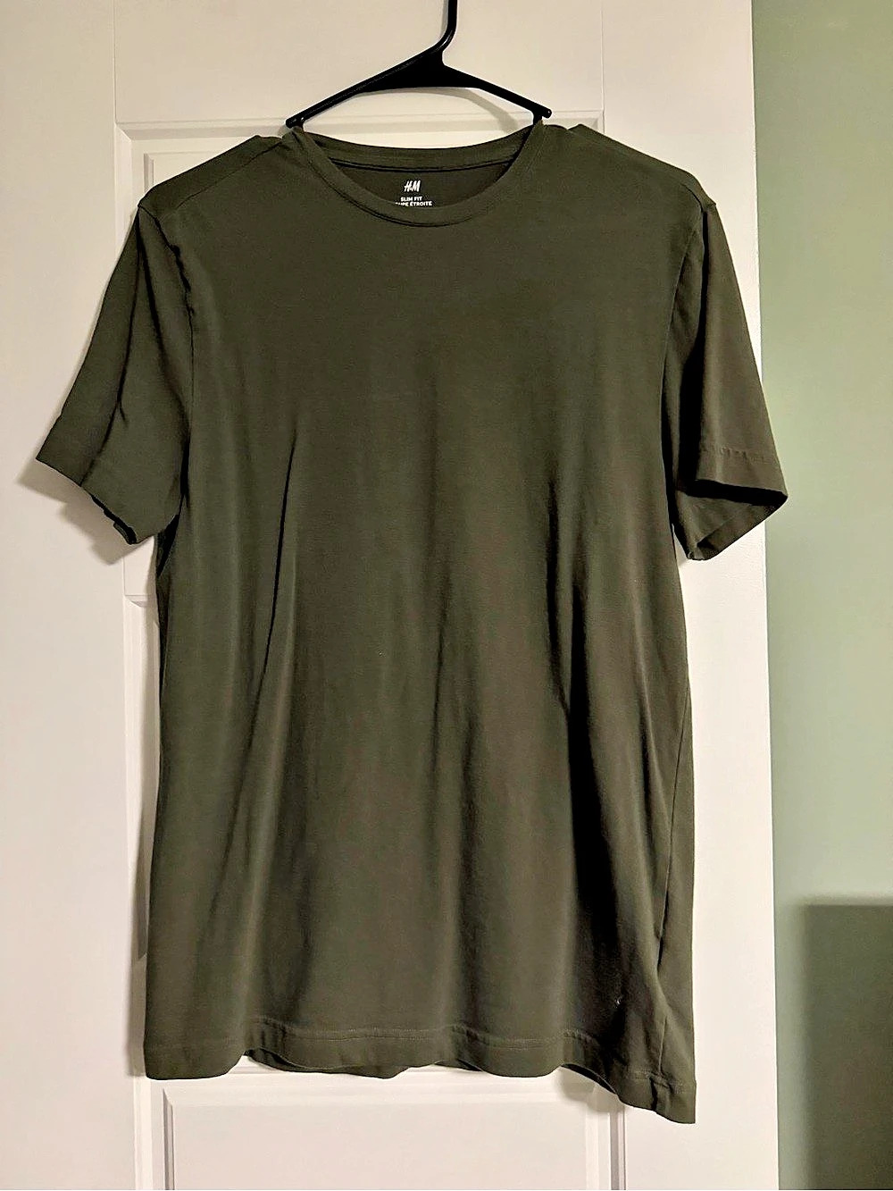 H&M Slim Fit Cotton T-Shirt Tee in Green Size Small Like New